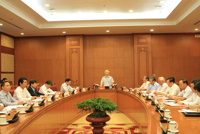 Tổng Bí thư Nguyễn Phú Trọng chủ trì cuộc họp sáng nay, 17/4.