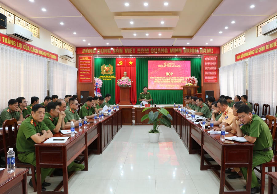 Toàn cảnh cuộc họp