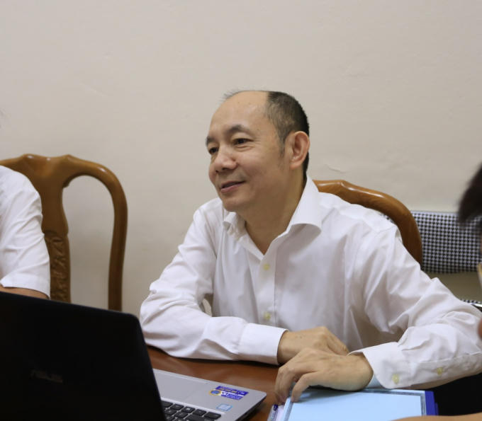 TS. Hà Huy Tuấn – Phó Chủ tịch Ủy ban Giám sát tài chính Quốc gia trình bày tham luận về “Thị trường Tài chính Việt Nam năm 2018 &amp;amp; Quý 1/2019” (Ảnh: Huy Thuyết).