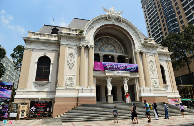 Công trình có tuổi đời hơn 100 năm này được xem là địa điểm tham quan được du khách yêu thích.