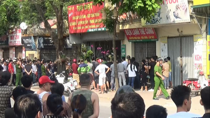 Lực lượng chức năng nhanh chóng phong tỏa hiện trường.
