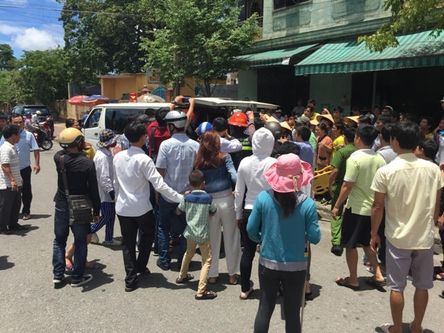 Sau khi được giải cứu người này đã được đưa đến Bệnh viện.