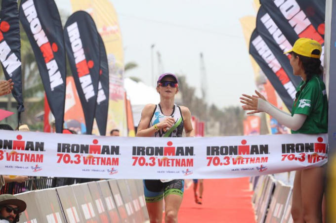 IRONMAN 70.3 Việt Nam đã có tân nhà vô địch.