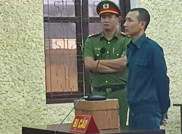 Bị cáo Trần Đông Anh tại phiên tòa xét xử. Ảnh Dân trí