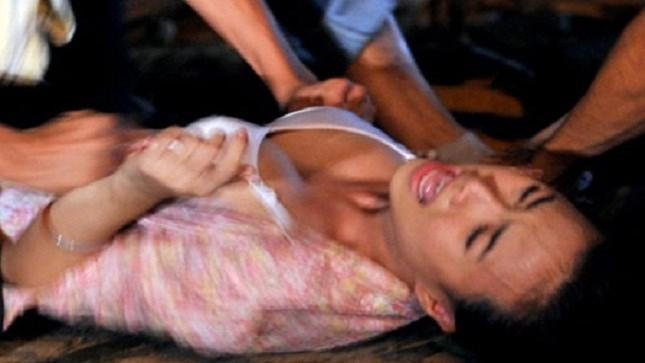 Đoàn Văn Thanh bị tạm giam để điều tra về Giao cấu với người từ đủ 13 tuổi đến dưới 16 tuổi theo điều 145 Bộ Luật Hình sự (ảnh minh họa).