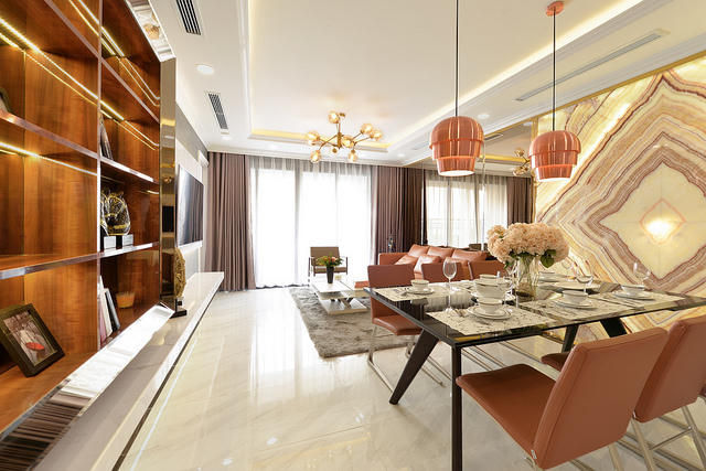 Không gian căn hộ sang trọng tràn ngập ánh sáng tại D’. Le Roi Soleil.