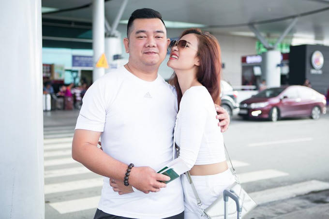 Hà Thúy Anh rạng ngời khoe người yêu lý tưởng