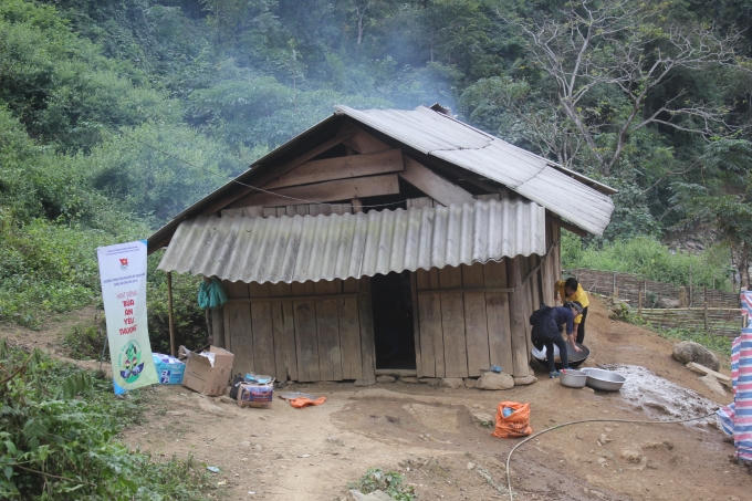 Mang hơi ấm đến với Huổi Phô - Sốp Cộp