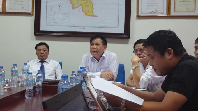 Ông Tạ Như Đính - Giám đốc BV ĐK thị xã Từ Sơn trong buổi họp báo. Ảnh: Huy Trung