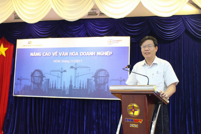 Ông Nguyễn Xuân Hòa - Phó giám đốc PTC4 phát biểu khai mạc buổi tập huấn nâng cao về văn hóa doanh nghiệp.