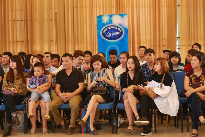Người nước ngoài, du học sinh tìm kiếm cơ hội tỏa sáng tại Vietnam Idol