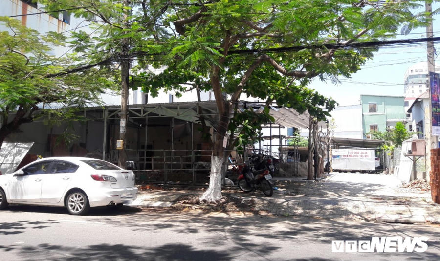 Công ty CP Đầu tư Phát triển nhà Đà Nẵng dùng thửa đất số 13 Nguyễn Chí Thanh góp vốn bằng quyền SDĐ để thành lập pháp nhân mới mà không triển khai dự án.