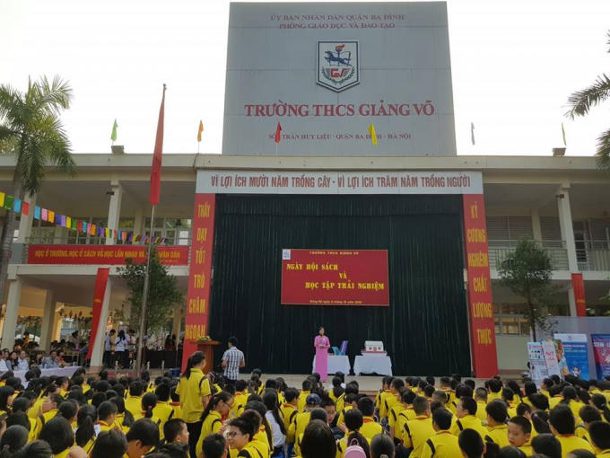Thày và trò Trường THCS Giảng Võ tưng bừng tổ chức "Ngày hội Sách và học tập trải nghiệm năm 2018".