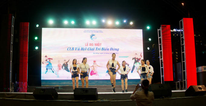 Ra mắt CLB Vũ hội giải trí TP Đà Nẵng.