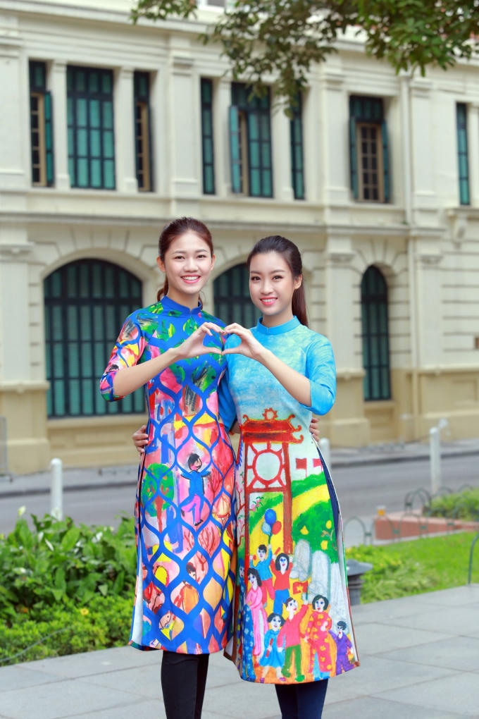 Dàn Hoa hậu, Á hậu cùng nhảy flashmob gây ‘náo loạn’ Hồ Gươm sáng sớm