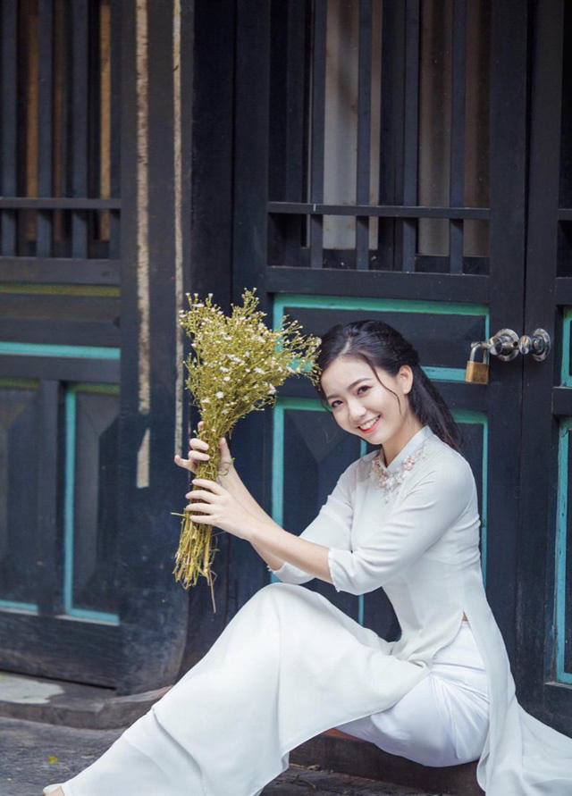 Hồng Anh cho biết, hiện cô đã học xong Thạc sỹ