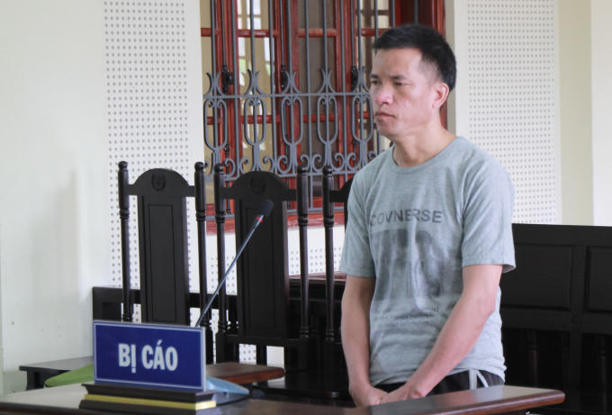 Và Bá Tà tại phiên xét xử ngày 22/10.