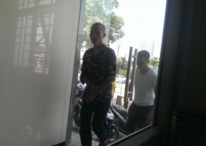 Đối tượng Nguyễn Chí Cường tại cơ quan Công an phường Láng Thượng.