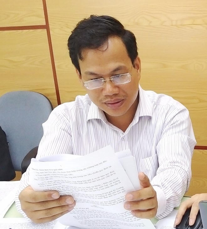 Vụ trưởng Đỗ Xuân Lân trích dẫn nhiều quy định của pháp luật về công tác hòa giải ở cơ sở để bạn đọc hiểu thêm về công tác này.