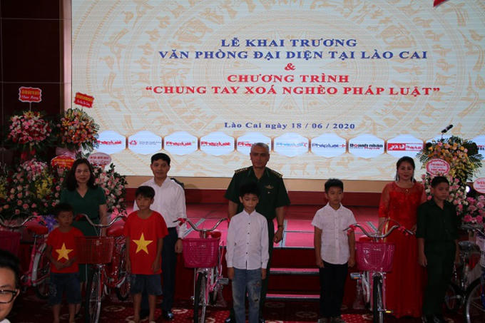 Anh264.
