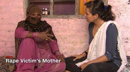 Mẹ của nạn nh&acirc;n v&ocirc; c&ugrave;ng chua x&oacute;t khi thuật lại vụ việc