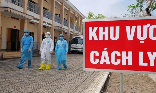 Việt Nam thêm 4 ca mắc COVID-19 được cách ly ngay khi nhập cảnh