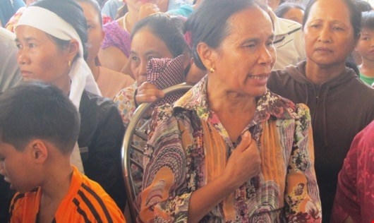 Mẹ nạn nhân Thơm mong tòa xử đúng người đúng tội.
