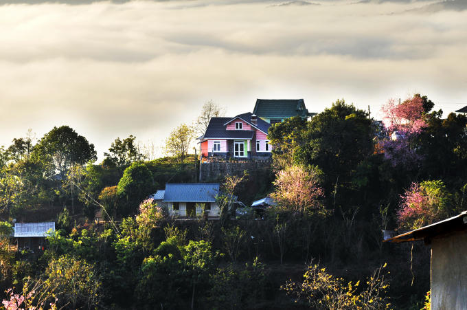 Những ngôi nhà nhỏ trên mây.
