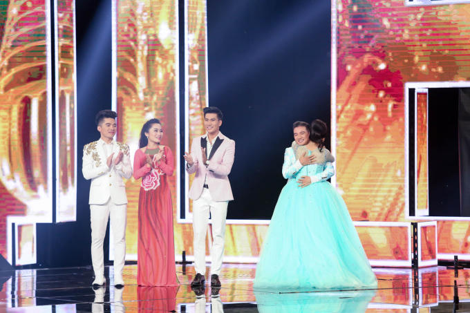 Chung kết Bolero 2017: Hellen Thủy - Học trò Đàm Vĩnh Hưng đăng quang Quán quân