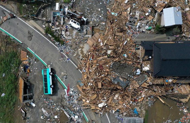 Khung cảnh đổ nát ở tỉnh Kumamoto, Nhật Bản do lũ lụt gây ra hồi tháng 7/2020.