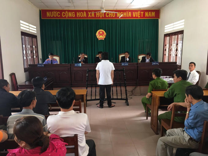 Phiên tòa ngày 27/9/2017.