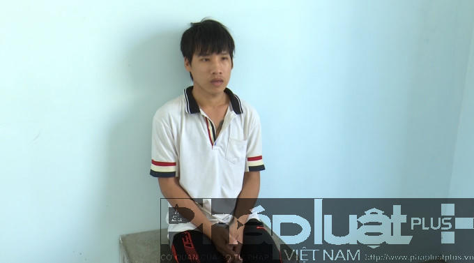 Đối tượng Hùng tại cơ quan công an