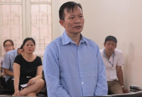 Vũ Hùng Vỹ tại phiên tòa phúc thẩm. (Ảnh: báo An ninh thủ đô)