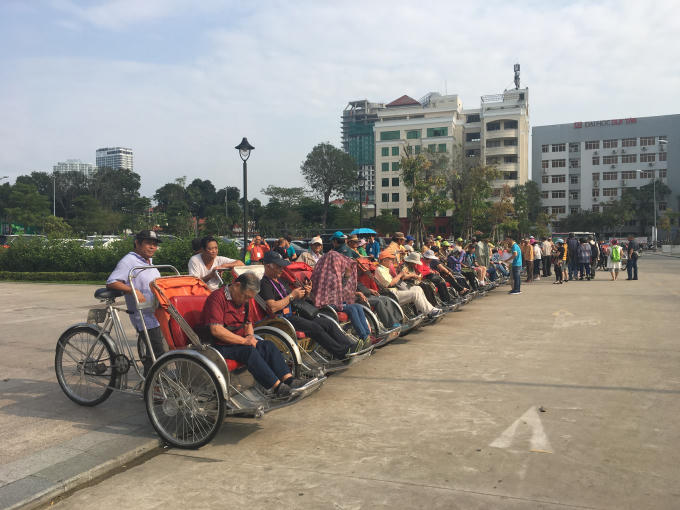 Xảy ra tình trạng người nước ngoài hoạt động kinh doanh du lịch trái pháp luật, ảnh hưởng môi trường du lịch thành phố.