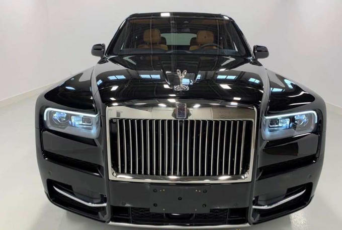Rolls-Royce Cullinan thứ 2 về Việt Nam. Ảnh: Phan Dũng.