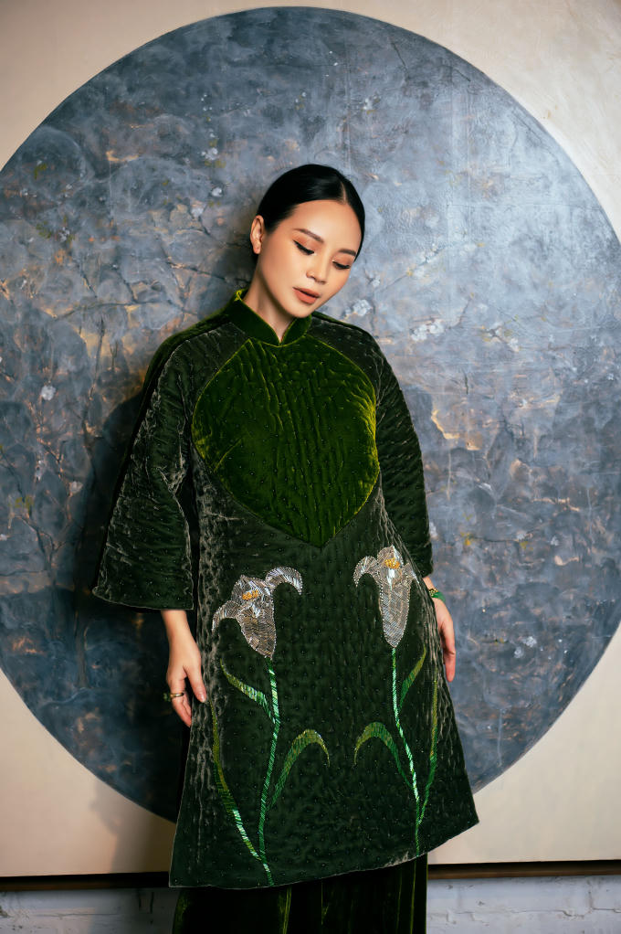 Thông qua bộ sưu tập mới này, NTK La Sen Vũ chia sẻ mong muốn góp phần vào việc bảo tồn và phát huy văn hóa truyền thống