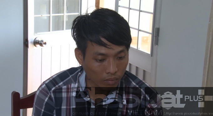 Đối tượng Phi bị bắt theo lệnh truy nã