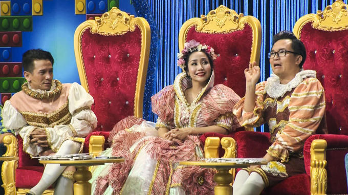 C&ocirc; b&eacute; h&oacute;a