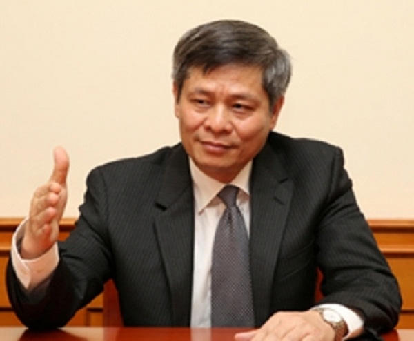 Thứ trưởng Phạm Công Tác thông tin về hiện tượng cá chết hàng loạt ở miền Trung. Ảnh Lê Sơn (chinhphu.vn).