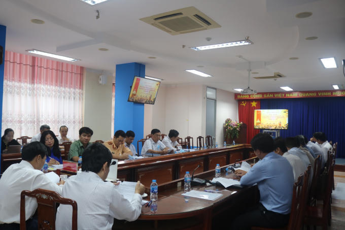 Các sở ban ngành TP thamm dự hội nghị trực tuyến.