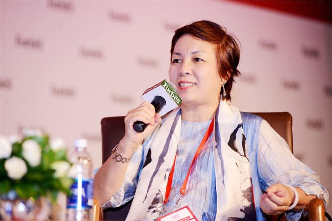 Anh chi Van ANh