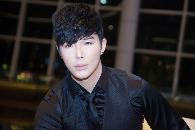 Nathan Lee lên tiếng về việc “quá giàu nên không thèm nhận show”