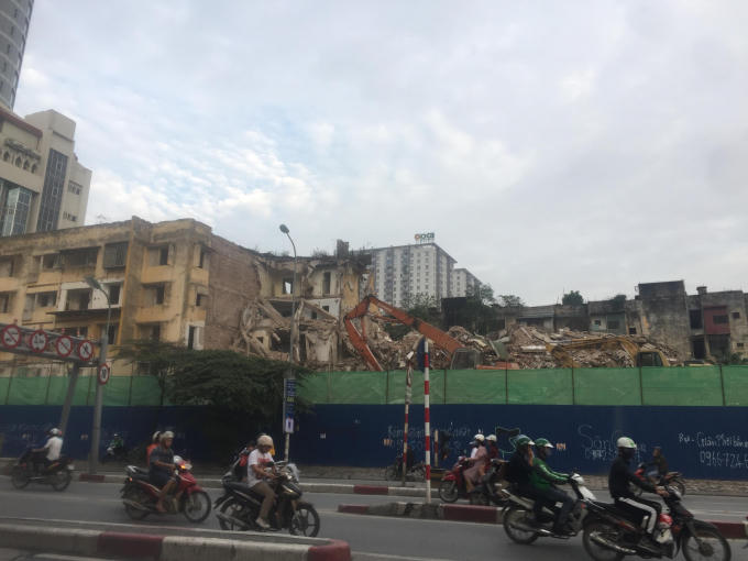 Dự án chung cư cũ L1, L2, số 93 Láng Hạ bị chậm tiến độ 7 năm, đến nay mới đang được giải phóng mặt bằng.