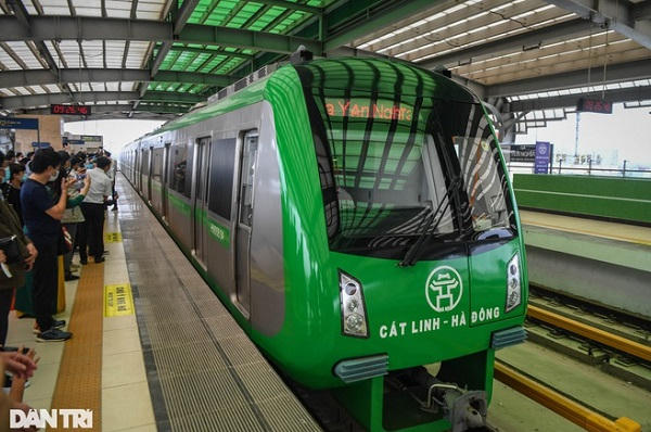 cat-linh-ha-dong2-1636950605830.