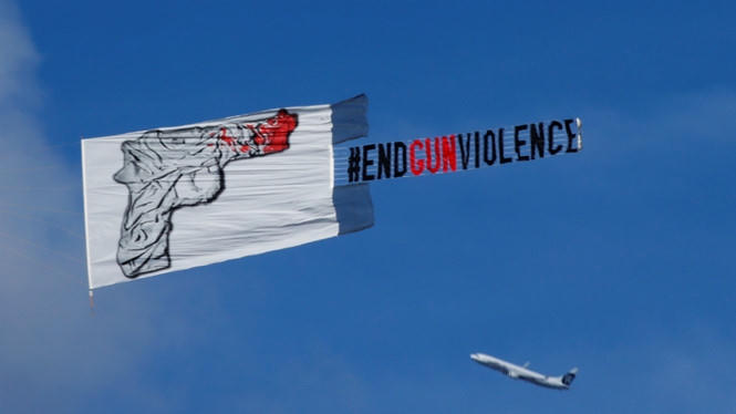 Nước Mỹ tiếp tục chia rẽ trong việc tìm giải pháp ngăn chặn các vụ sả xúng. (Ảnh: Reuters)