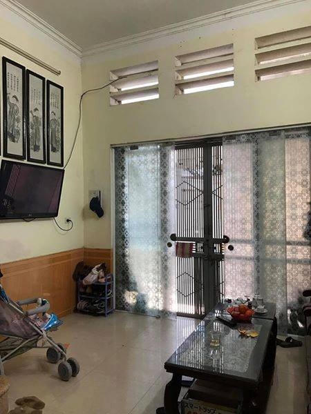 Hướng nhìn ra của căn nhà hứng nắng đẹp, thoáng mát