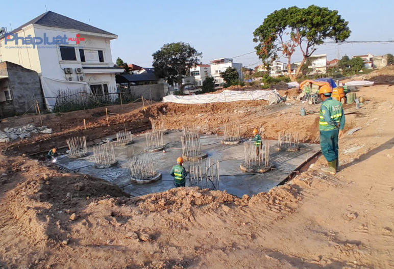 Dự án cầu Mễ Sở là công trình hạ tầng giao thông trọng điểm thuộc đường Vành đai 4 - Vùng Thủ đô, kết nối xã Hồng Vân (khu vực Thường Tín, Hà Nội) với xã Mễ Sở (khu vực Văn Giang, Hưng Yên).