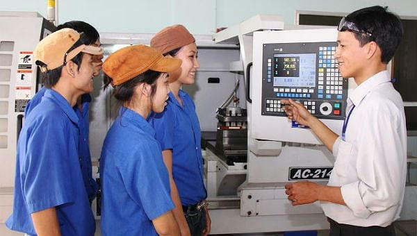 Sửa luật để có thêm nhiều người lao động giỏi
