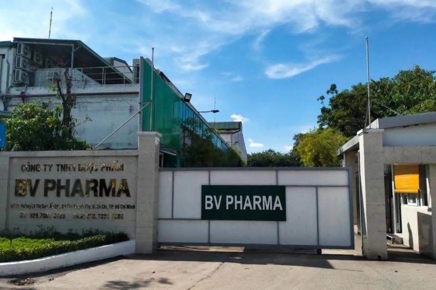 Hàng loạt cơ sở y, dược tại TP HCM vi phạm nghiêm trọng bị xử phạt và đình chỉ.