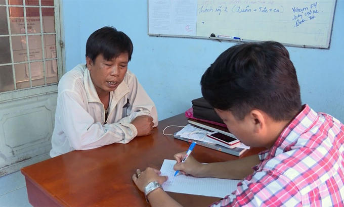 Dượng rể Phát lúc mới làm việc với công an.
